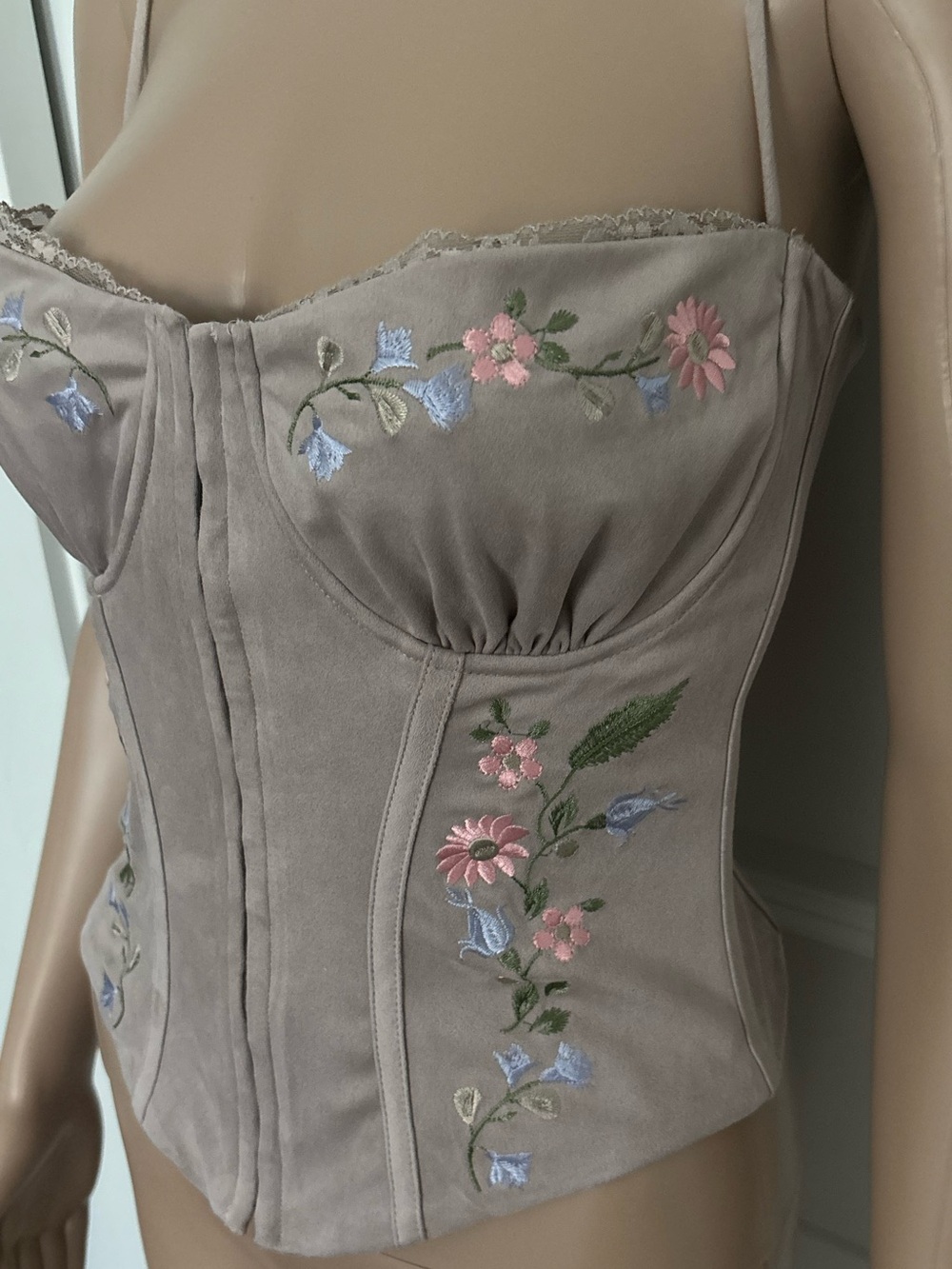 House of CB Dusty Lavender Embroidered Lace-Trim Corset Top - Picture 3 of 5